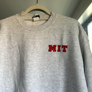 Vintage MIT Sweatshirt